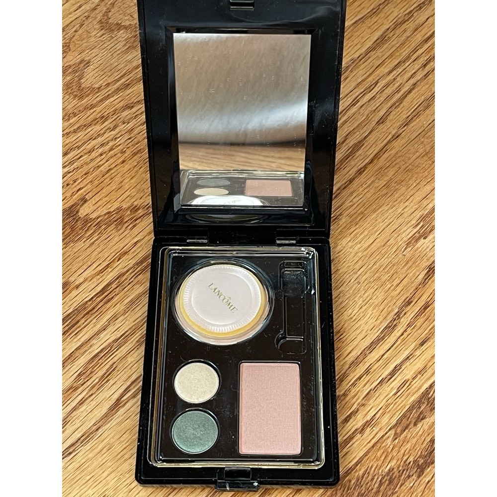 Lancôme Makeup Palette Filigree Eye Montage Miel Glace Blush Matte Buff Powder